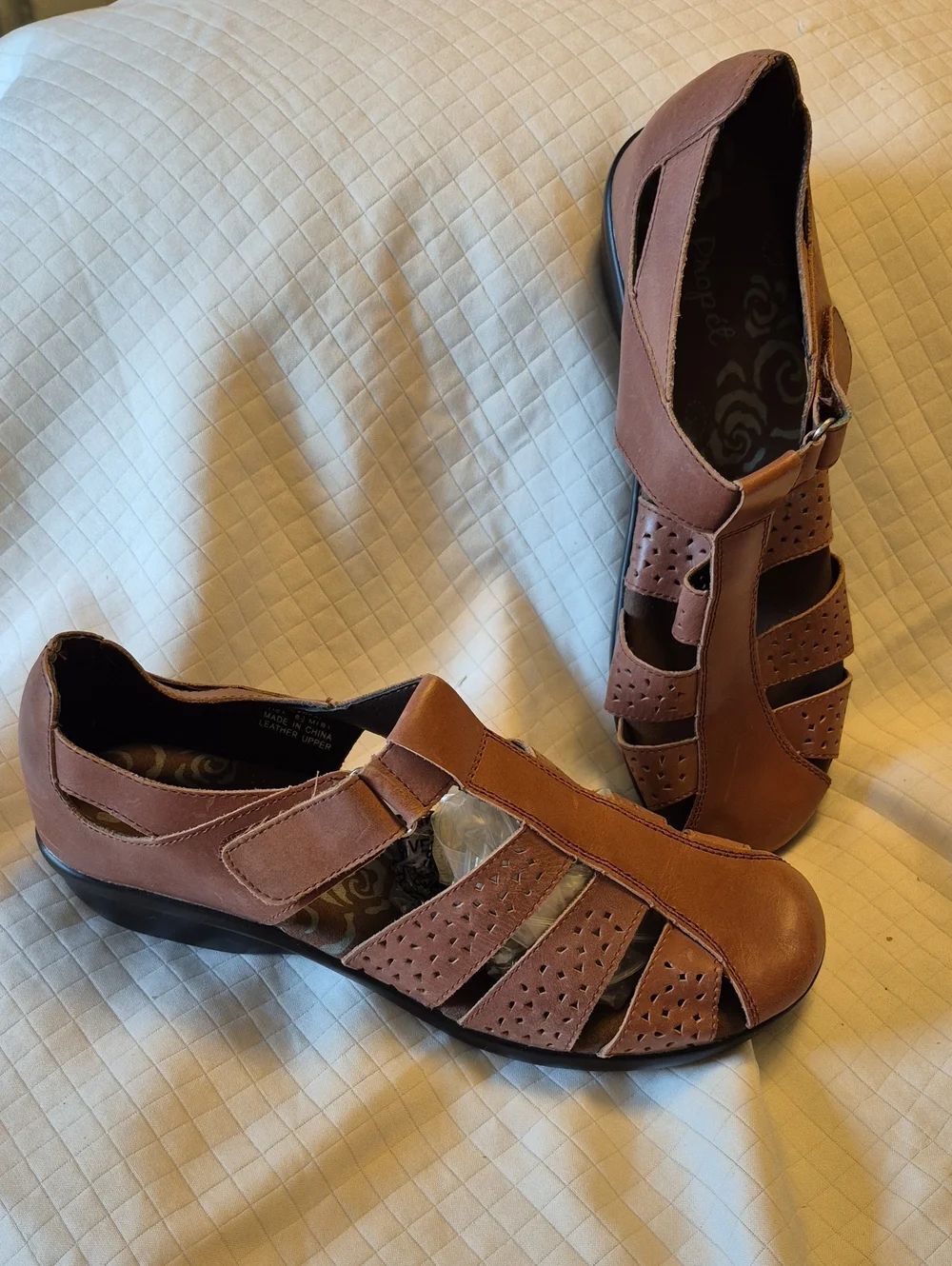 Propet Women's 8.5 Brown Tan Sandal Dress Shoe - NWOT